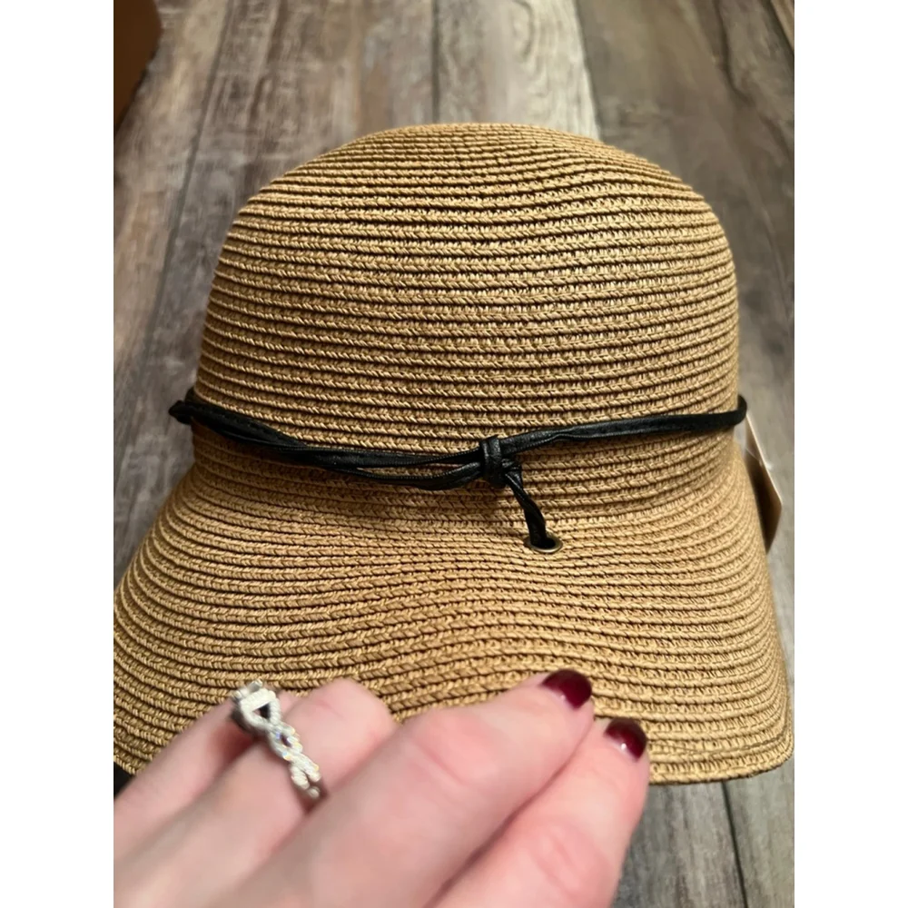 NEW Simplicity Beige Straw Sun Hat with Black Band One Size